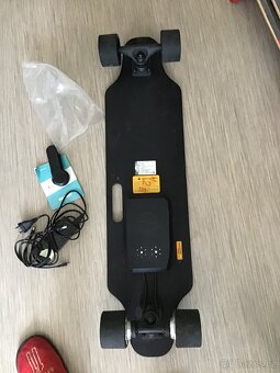 Elektrický skateboard EcoWheel H2B- 40km/h - 3