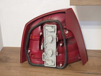 💡 Zadnà světla Škoda Octavia 2 – levé + pravé, originál - 3