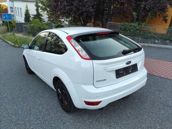 Ford Focus 1.4i 16v | 2010 | 102tis km - 3