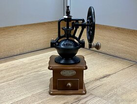 Retro stylový ruční kávomlýnek - 3