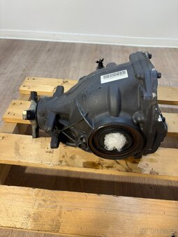 // Zadní Diferencial Mercedes W211-W219 // - 3