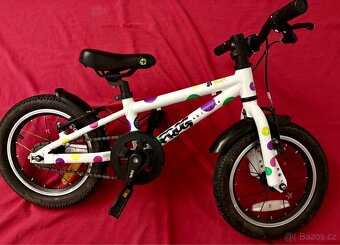 Dětské kolo Frog 14 po 1 dítěti - 3