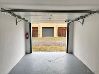 Garáž po kompletní rekonstrukci - 3