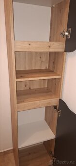 Vysoká koupelnová skříň Nová - 3
