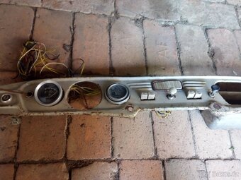 Škoda Octavia palubní deska - 3