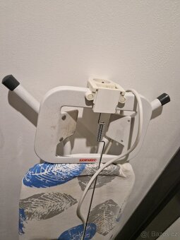 Žehlička + žehlicí prkno - 3