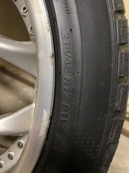 Kola Hyundai coupe - 3