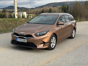 KIA Ceed sw 25tis km 3roky záruka. - 3