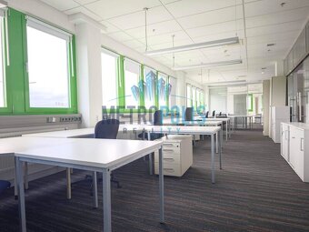 Nabídka pronájmu obchodních prostor Zličín, 700m2 - 3