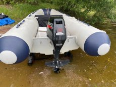 Člun RIB s laminátovým dnem Selva 3,5m + motor Suzuki DF15 - 3