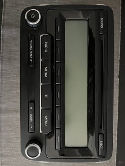 Auto radio - 3