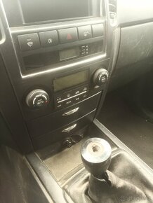 Kia Sorento 2,5 CRDI D4CB 103kW i 125kW - 3
