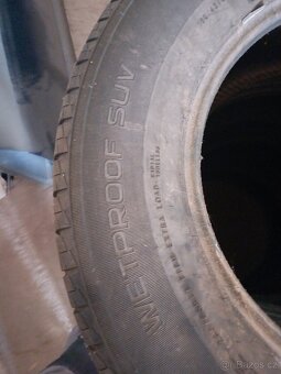 Pneu 265/65 R17 - 3