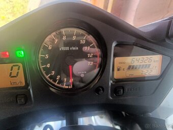 Honda VFR 800 V-TEC - 3