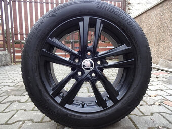 PĚKNÁ ORIGINÁL ALU SADA 16" 5x112 pneu 205/55R16 Bridgeston - 3