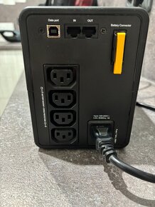 APC Back-UPS BX 750VA (IEC) - 3