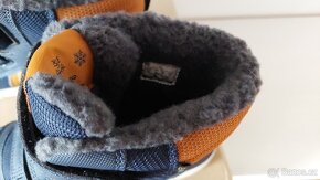 Zimni zateplené Hummel Stadil Super Poly
- 3