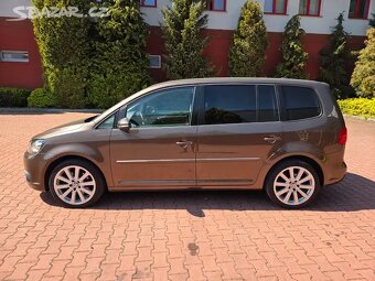 Touran 2.0TDI 130kW DSG,Highline,webasto,tažné,kamera,xenon - 3