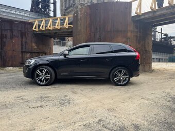 Volvo XC60 D5 R-Design - 3