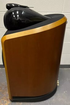Bowers & Wilkins B&W 801 Nautilus - 3