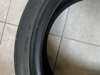 Letní pneu 225/40R19 - 3