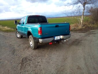 Ford F-150 5.4 V8 - 3