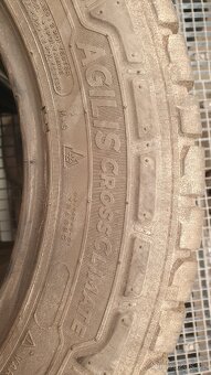 Celoroční pneu 215/65r16 C - 3