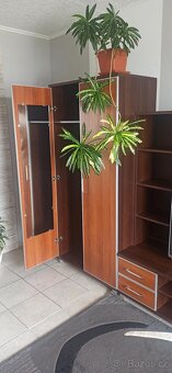 Prodám obývací stěnu délka 365cm - 3