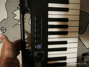 Elektronické klávesy CASIO - 3