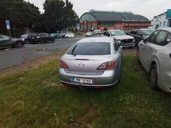 Prodám MAZDA 6 HATCHBACK r. v. 2008 - 3
