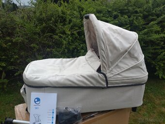 Kočárek Easywalker Sky plus 2.0 - 3