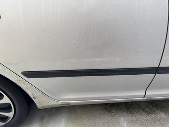 Škoda oktavia 2 fsi 16 benzin - 3