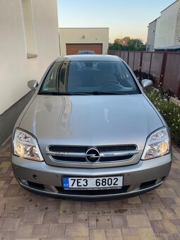Opel Vectra 2.2i 114kW - 3