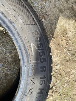 Pneu 205/55/16 - 3