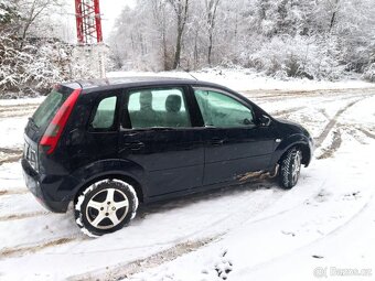 Ford Fiesta - 3