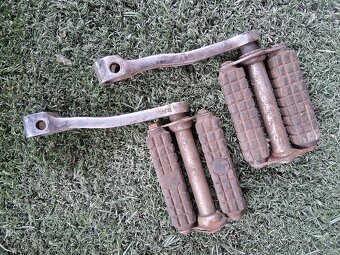 Stadion, Jawetta díly - 3