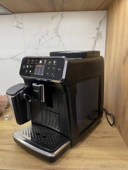 Prodám kávovar Philips 5500 LatteGo. - 3