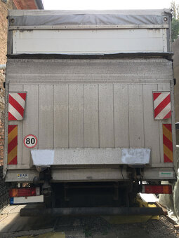 Sklad na kolech Mercedes Atego, vyměním - 3