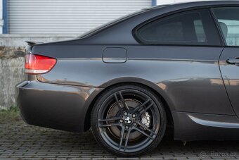 BMW E92 330i - 3