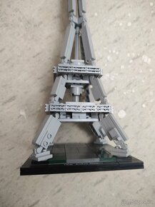 LEGO® Architecture 21019 Eiffelova věž - 3
