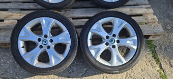Alu kola r17 5x112 škoda, letní 225/45 - 3
