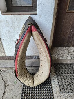 Chomout - 3