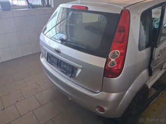 Náhradní díly Ford fiesta - 3