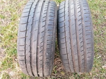 Prodám pneu 205/55/16 letní 2ks - 3