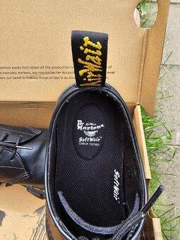 Dr. Martens AirWair - 3