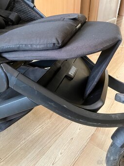 Thule Urban Glide 2 kočárek black on black - 3