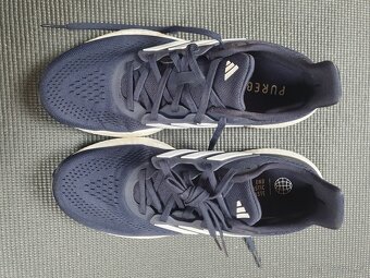 Běžecké boty ADIDAS Pureboost 23 - 44 2/3 - 3