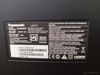 Vadná TV Panasonic 3D,140 cm, 4K Ultra,tř.A, oblá na opravu - 3