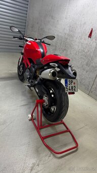 Ducati Monster 796 - 3
