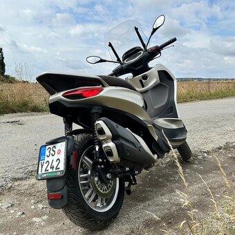 Piaggio Beverly, 400 ABS/ ASR - 3